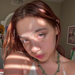 Meet your Posher, Yacaranday